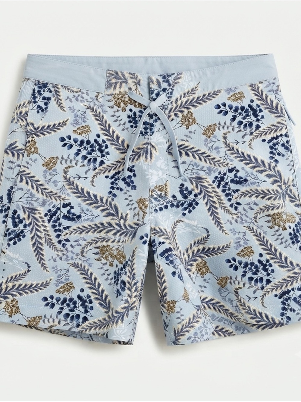VRST Men’s Resort Shorts Blue Floral 6” Inseam Relaxed Fit NWT